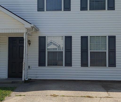 2nd image of 322 Turfway Dr