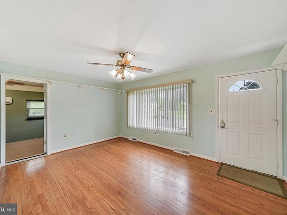 2nd image of 304 Timothy Dr