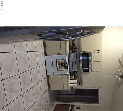 5th image of 17337 Knight Dr