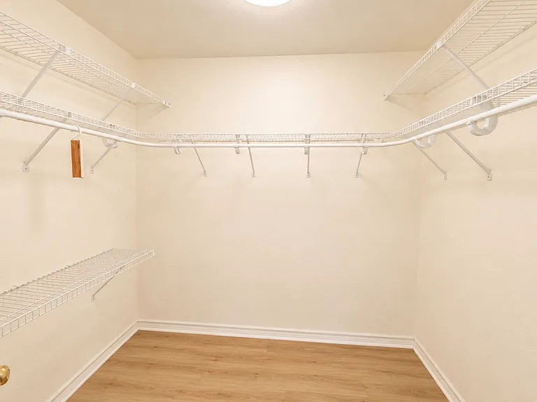 5662 Pamela Ct — Photo 13