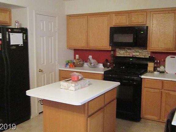 4th image of 1079 Nordyke Ave