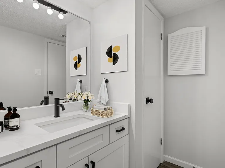 240 Chapel Ridge Dr — Photo 21