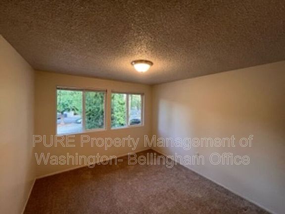 5th image of 12712 51st Ave NE #C