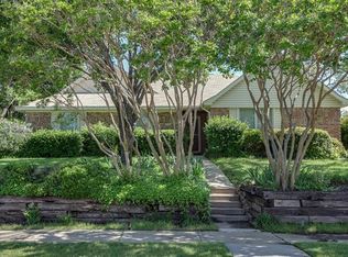 1545 Autumn Breeze Ln, Lewisville, TX 75077