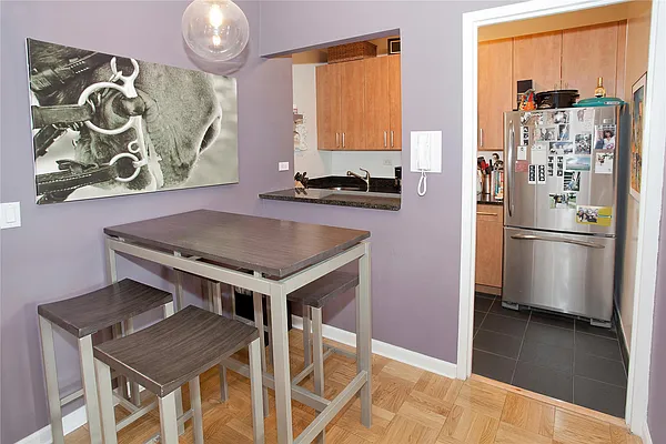 Rented by Douglas Elliman | media 8