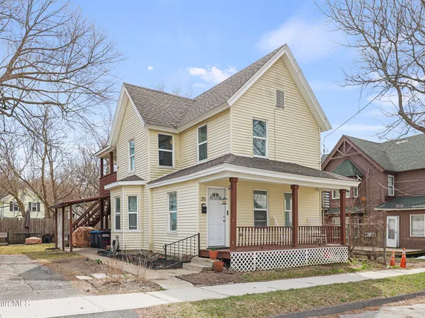 35 Prospect St, Pittsfield, MA 01201