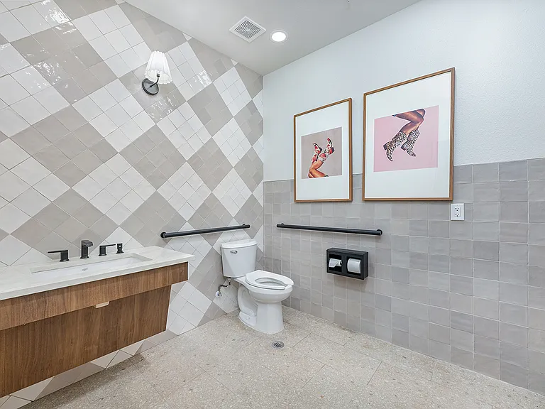 MAA West Austin — Photo 22
