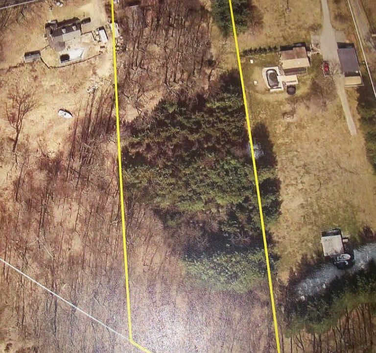 2nd image of 1109 Harkins Rd