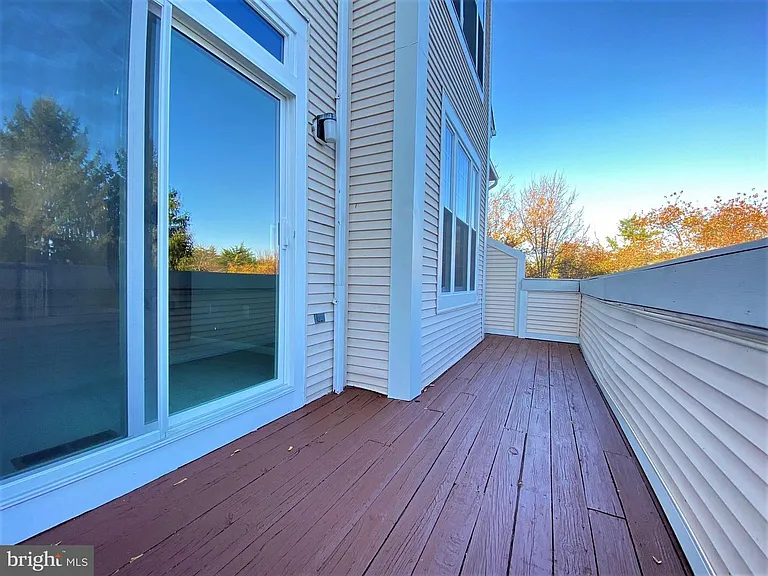 44190 Mossy Brook Sq — Photo 30