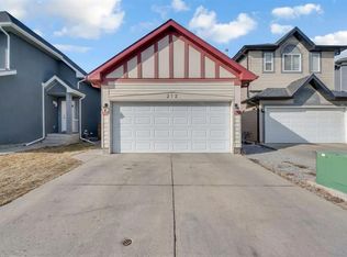 212 S Tarawood Pl NE, Calgary, AB T3J5B3