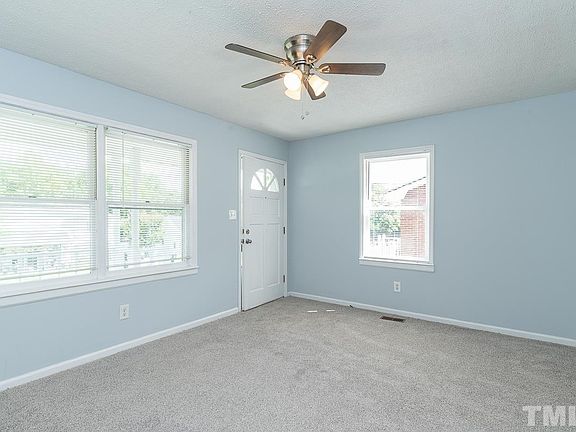 5th image of 1213 Shaw St