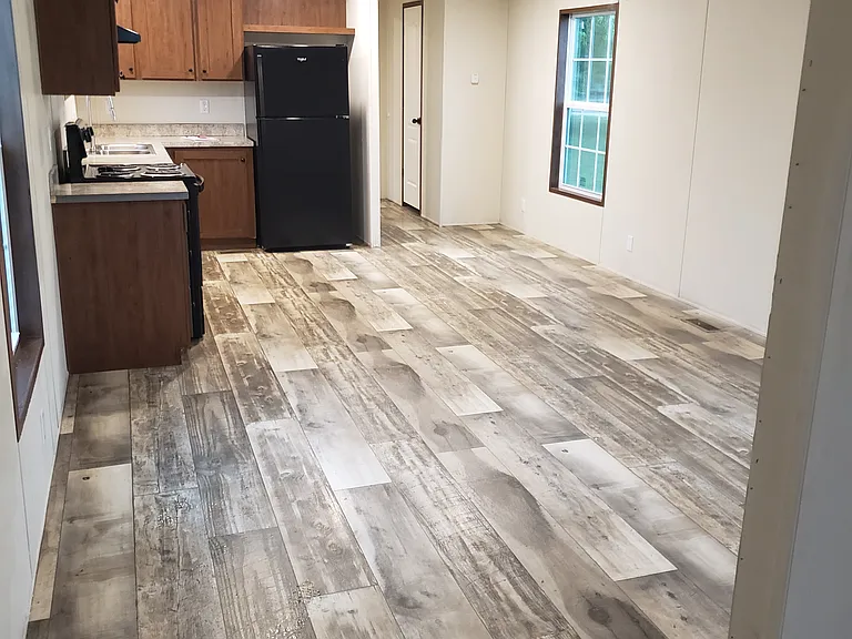 1513 County Road 2300 N #18 — Photo 3