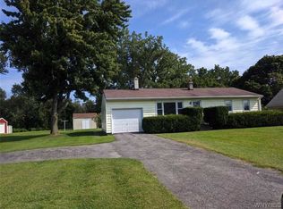 4401 N Ridge Rd, Lockport, NY 14094