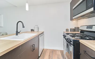 Rented by Living New York