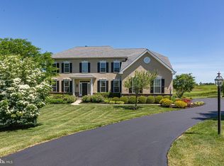 225 Austin Dr, Oxford, PA 19363
