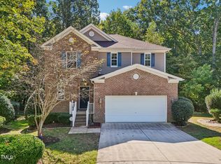 347 Buckland Mills Ct, Cary, NC 27513