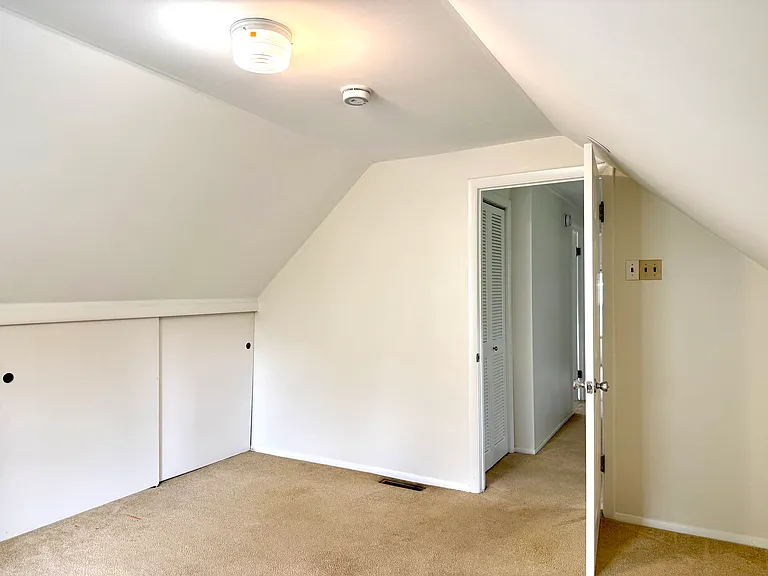 1006 N Dryden Ave — Photo 20