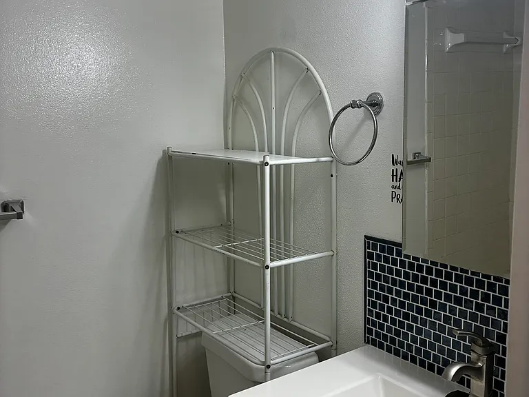 5428 Larchmont Ct — Photo 18