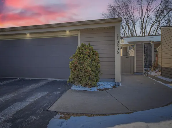110306 Center Green Cir, Chaska, MN 55318