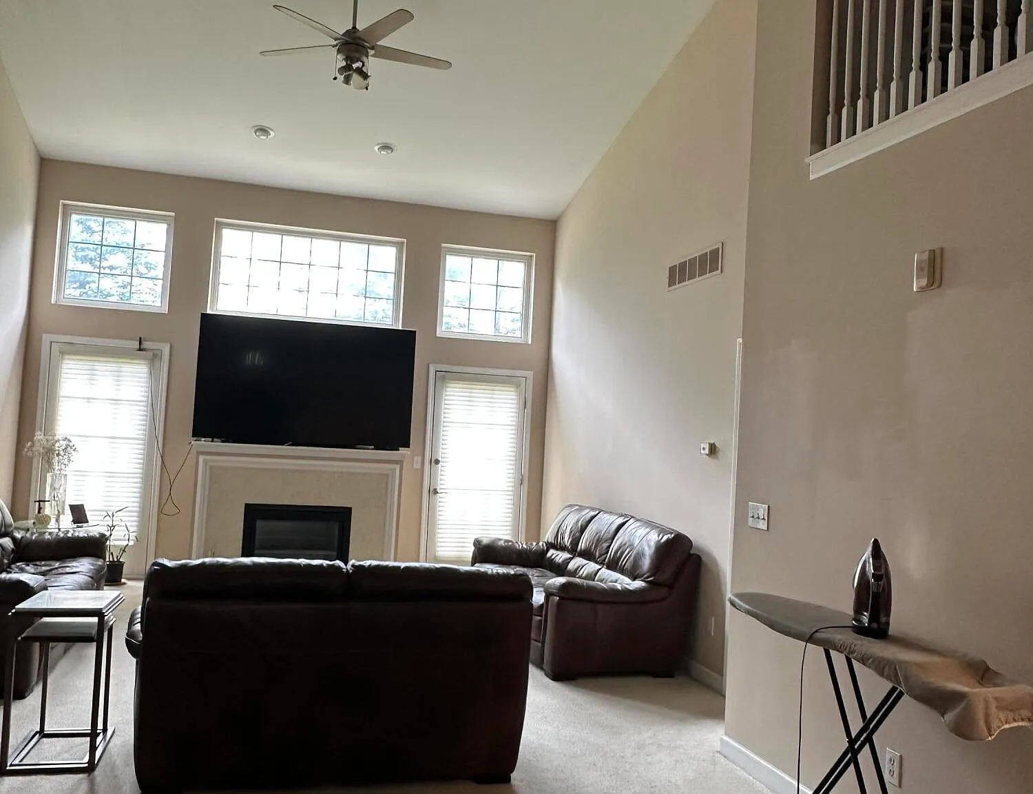 3 bed, 2.5 bath, 2541 sqft, $2,900 — Photo 4