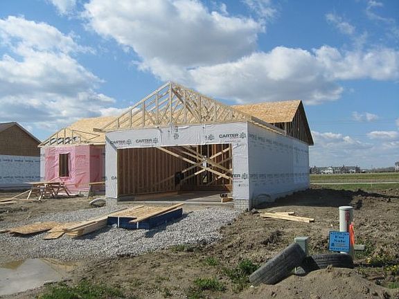 2nd image of 6584 Alexander Dr