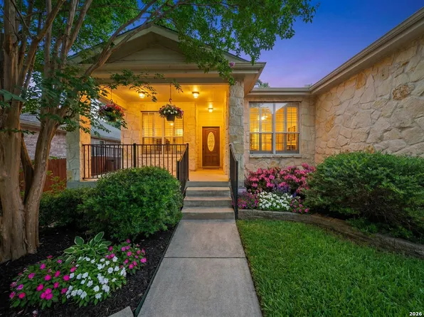 788 San Luis, New Braunfels, TX 78132