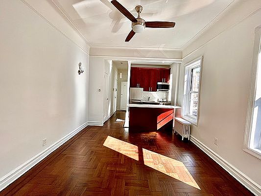 1st image of 209 Hawthorne St APT 2C