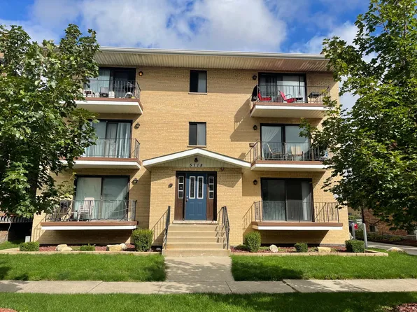 5718 106th St APT 1E, Chicago Ridge, IL 60415