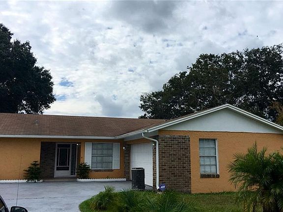 3rd image of 429 Ball Ct
