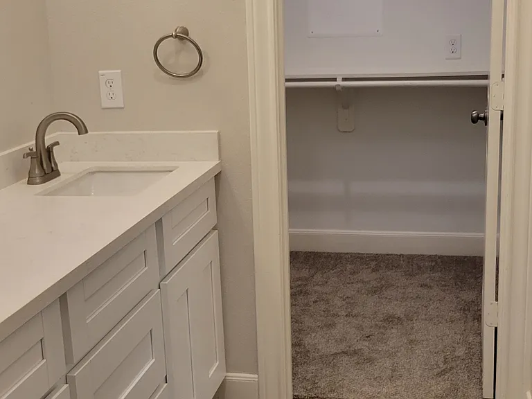 504 Nursery Rd #3103 — Photo 3