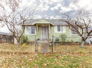 23 Chestnut St, Medford, OR 97501