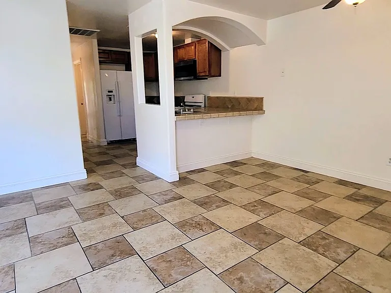 2111 Kalibo St — Photo 10