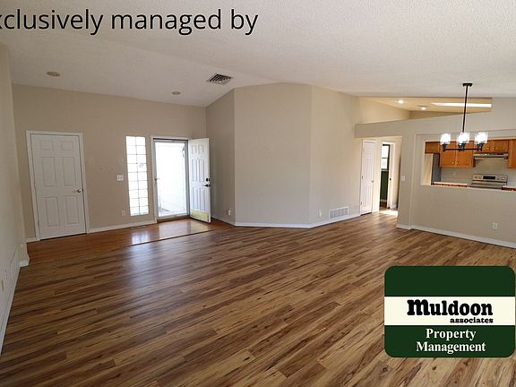 5th image of 8 Brave Eagle Ct