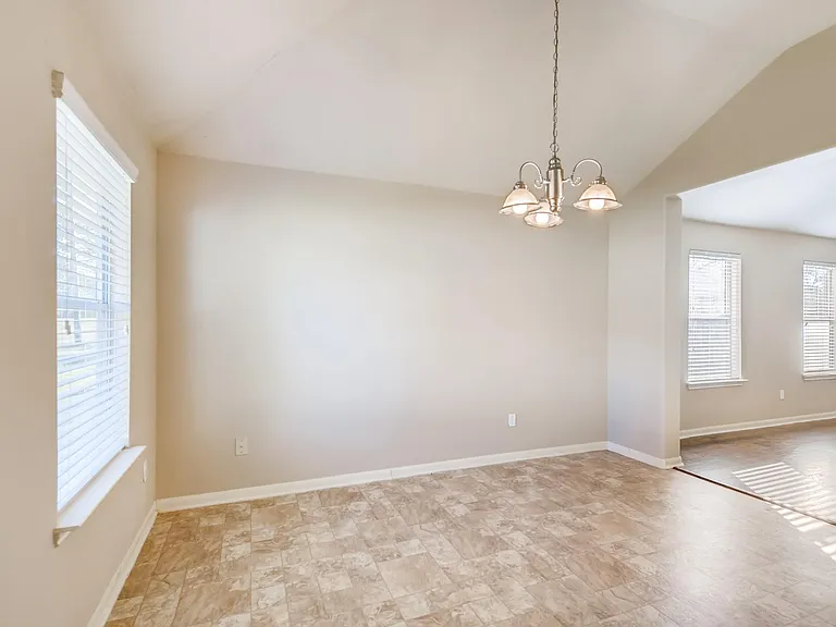 1642 S Diamondhead Blvd — Photo 9