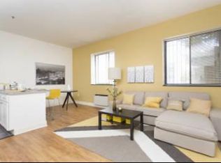 1500 N 15th St APT 102, Philadelphia, PA 19121