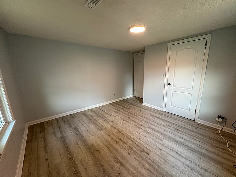 241 Cherokee St SE — Photo 13