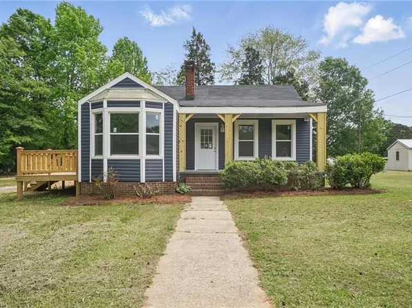 410 E 17th St, Kannapolis, NC 28083