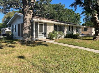 1514 30th St W, Bradenton, FL 34205