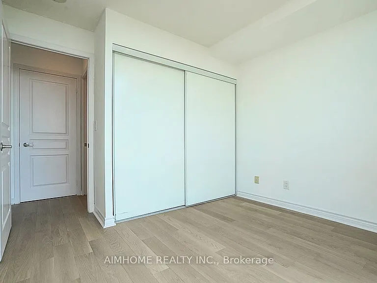 503 Beecroft Rd #2106 — Photo 16