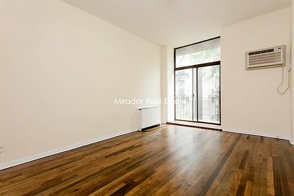 Rented by Mirador Real Estate | media 14