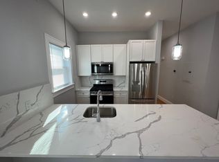 29 Alpine St #1T, Somerville, MA 02144