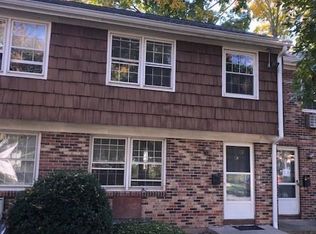 173 Spruce St APT 12, Manchester, CT 06040