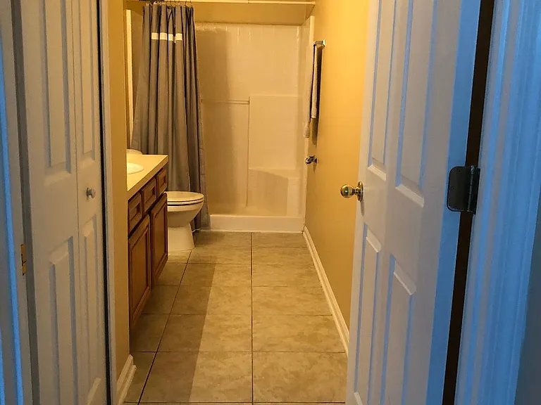 8210 Green Parrot Rd — Photo 4