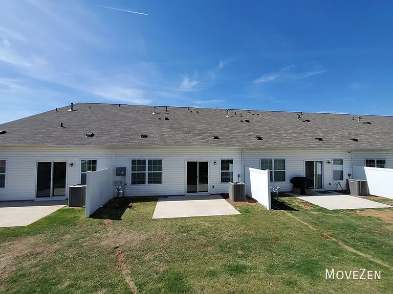 12 Fernhill Ln — Photo 30