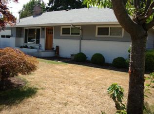 563 SE 12th Ave, Hillsboro, OR 97123