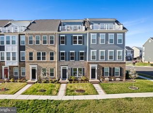 17307 Turnstone Dr, Dumfries, VA 22026