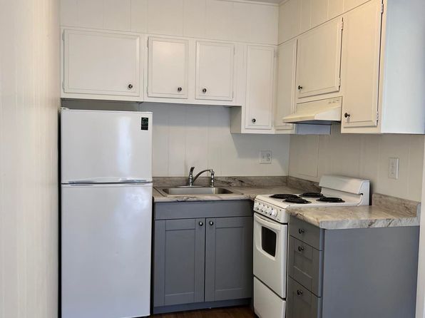 222 Carolyn Ln #27