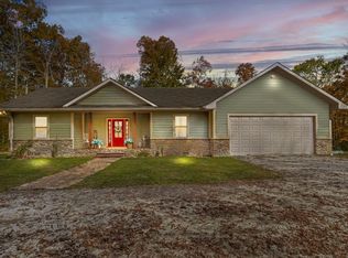 1113 Burns Hill Rd, Lobelville, TN 37097