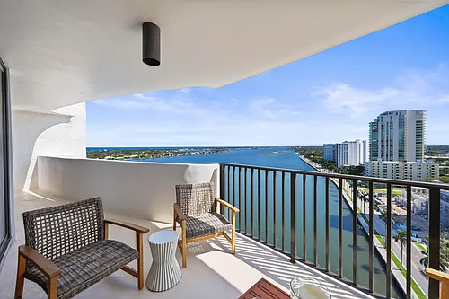 1200 S Flagler Dr Photo 1