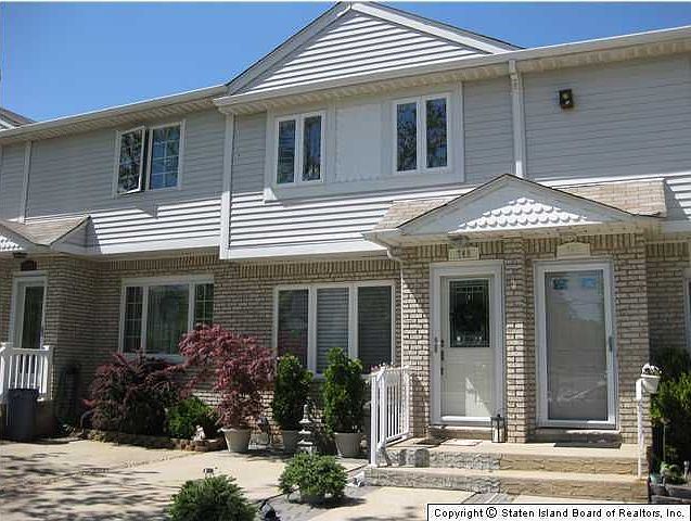 1st image of 749 Barlow Ave